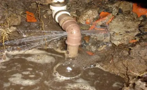 Caça vazamento realizado pela Elimina Vazamento - foto 2
